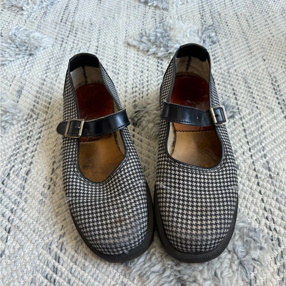 Dr Martens - Picture 2 of 11